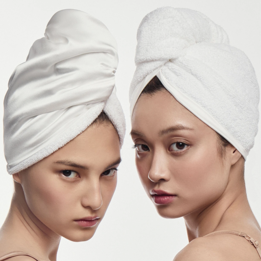 MON MOU Soft Silk Turban White - Двосторонній рушник-тюрбан для делікатного сушіння волосся (білий) - фото №2 MON MOU Soft Silk Turban White - Двосторонній рушник-тюрбан для делікатного сушіння волосся (білий) - фото №2